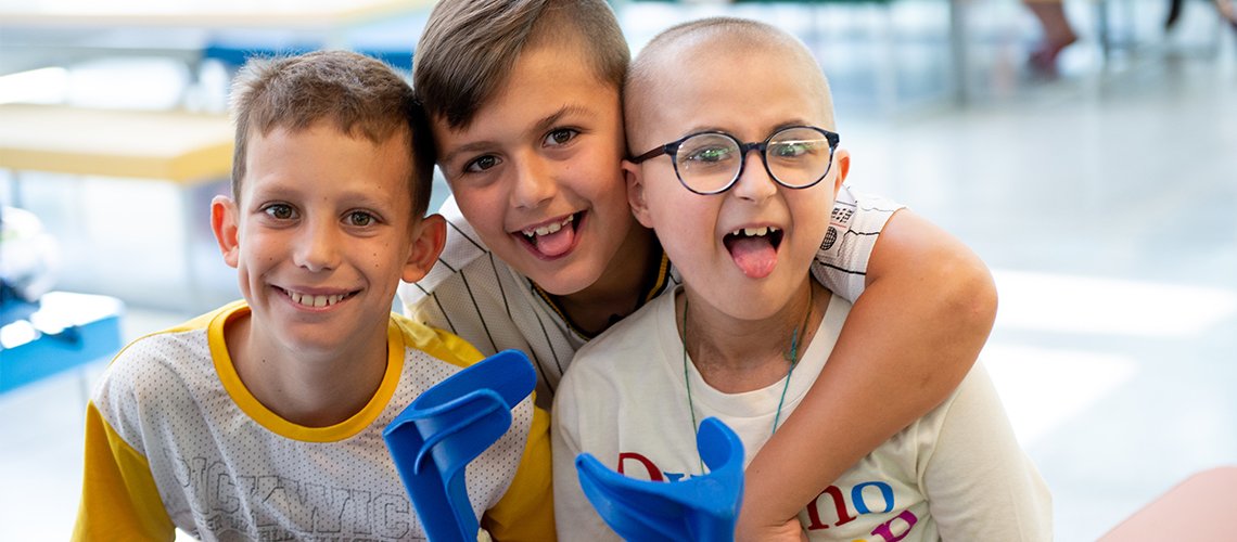 Bambini malati ospiti a Dynamo Camp ridono
